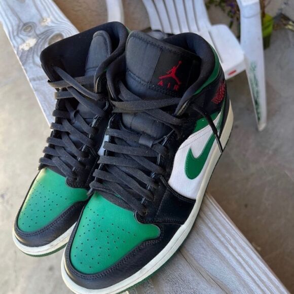 Air Jordan 1 Mid Pine Green (Size 10) Nike dunk - Picture 3 of 3